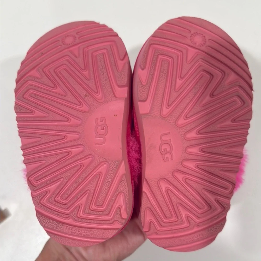 UGG Pink Fluffy Slippers Toddler - Picture 3 of 4